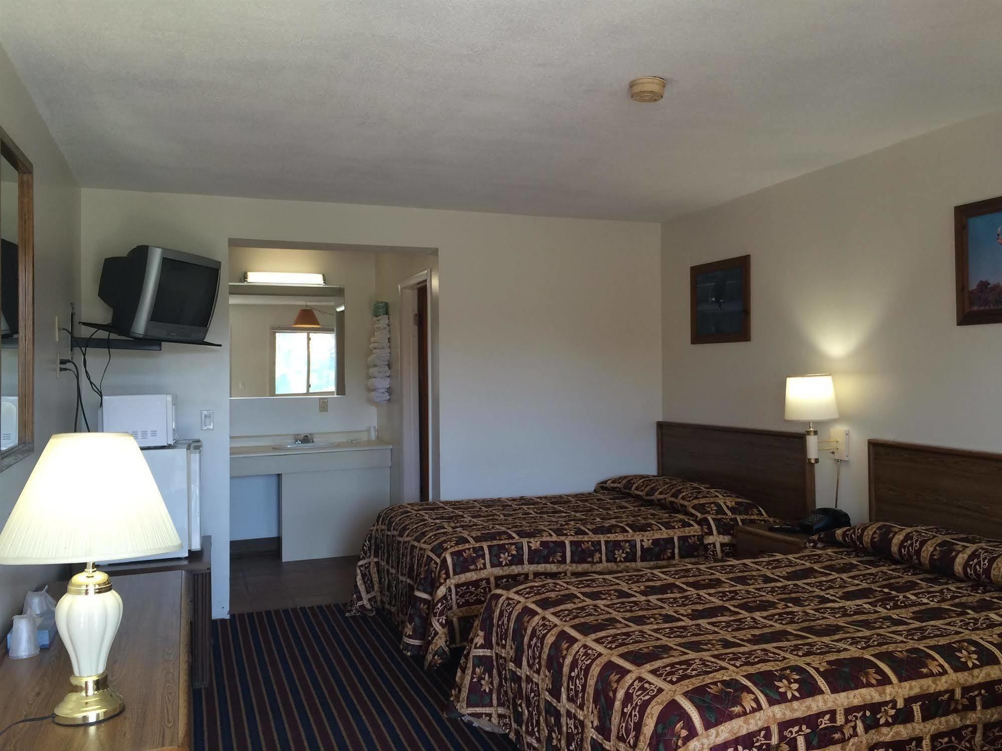 Port Lodge Motel Pulaski Ngoại thất bức ảnh